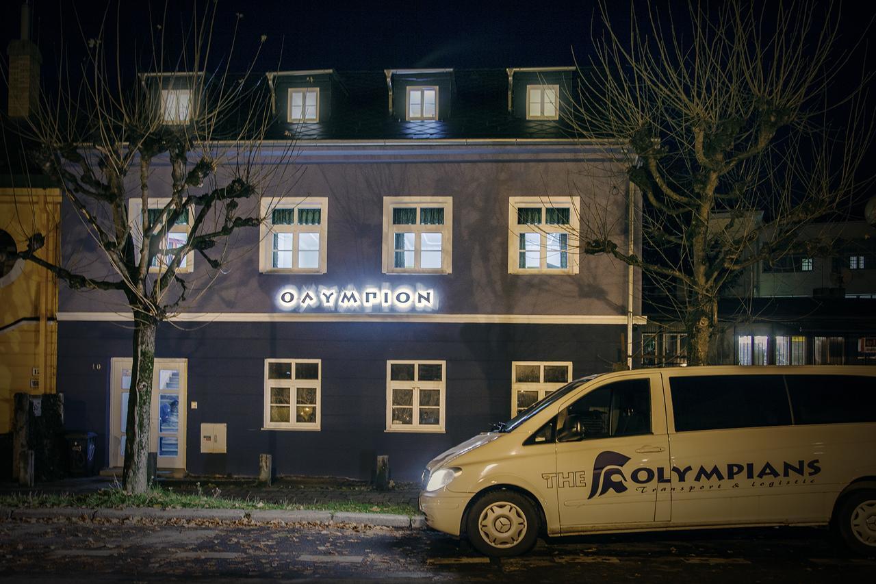 Pension Olympion ยีห์ลาวา ภายนอก รูปภาพ